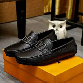 Picture of Louis Vuitton Shoes _SKULVsz38-45mnf051512140
